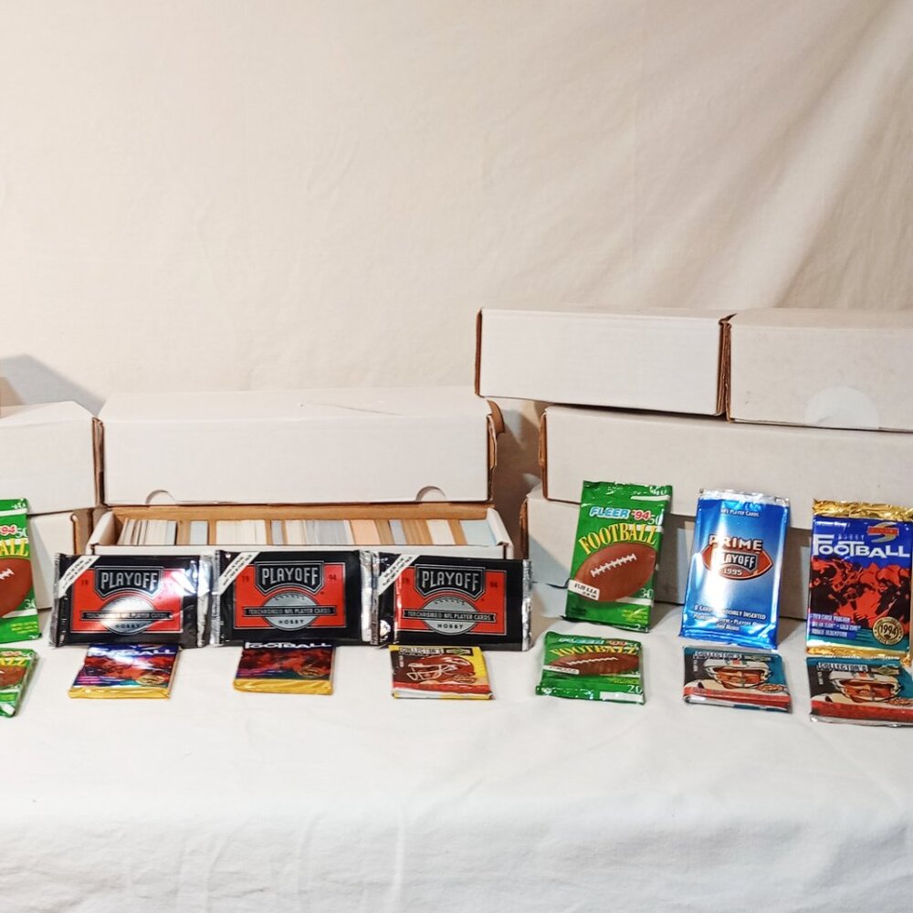 100 NFL Football Cards Box Pack Lot Unsorted - Picture 4 of 5